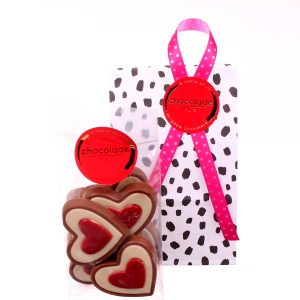 Zakje met chocolade hartjes