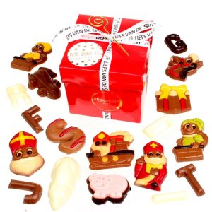 Luxe doos met 375 gram Sinterklaaschocolade