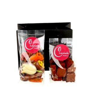 zwart tasje tulp en praline bites